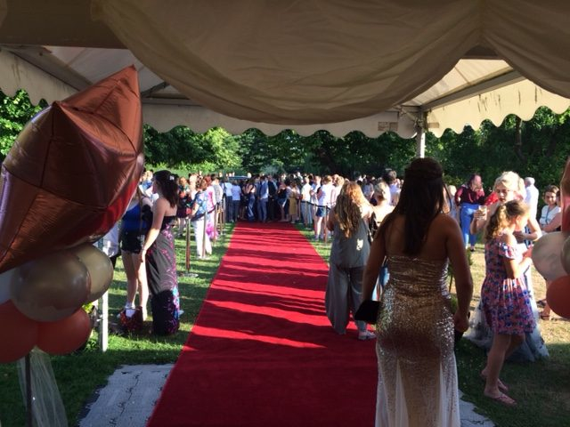 MINSTREL COURT PROM DANCE - RED CARPET CROWDS