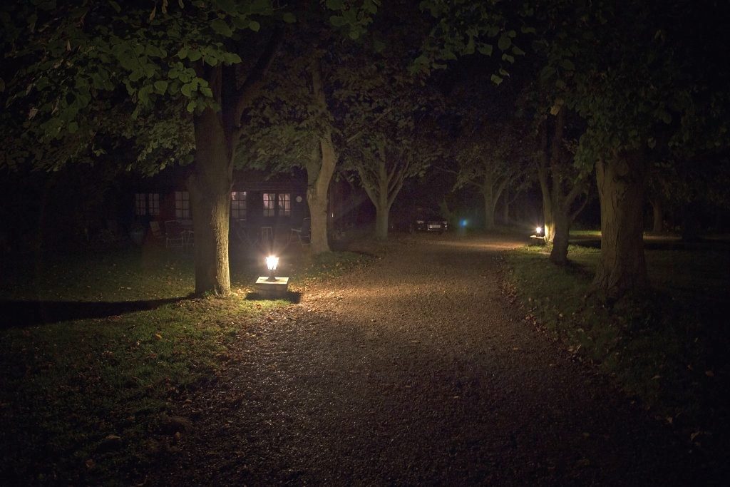 Minstrel Court Wedding - the summerhouse at night